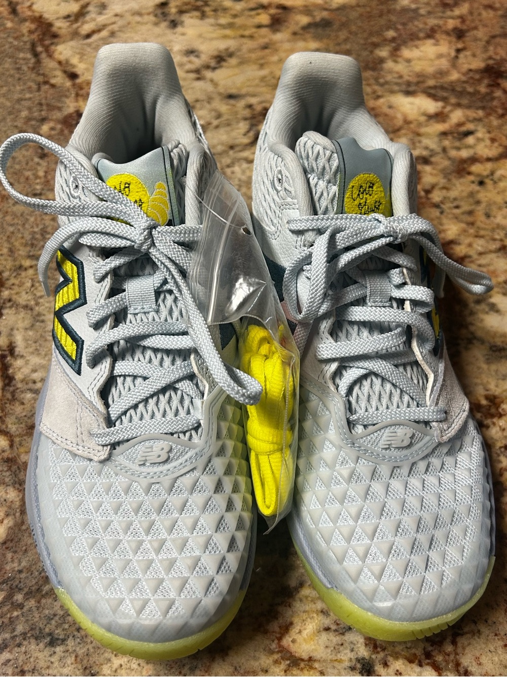 New RARE New Balance Women 6.5 Leather & Mesh Special Edit. Coco Guaff Sneakers